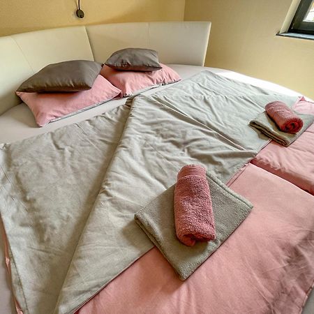 Mate Pension Morbisch am See Bagian luar foto